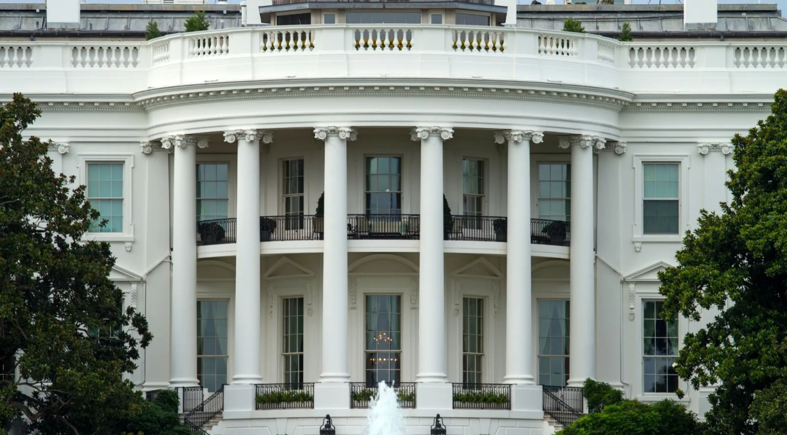 The White House north portico and columns